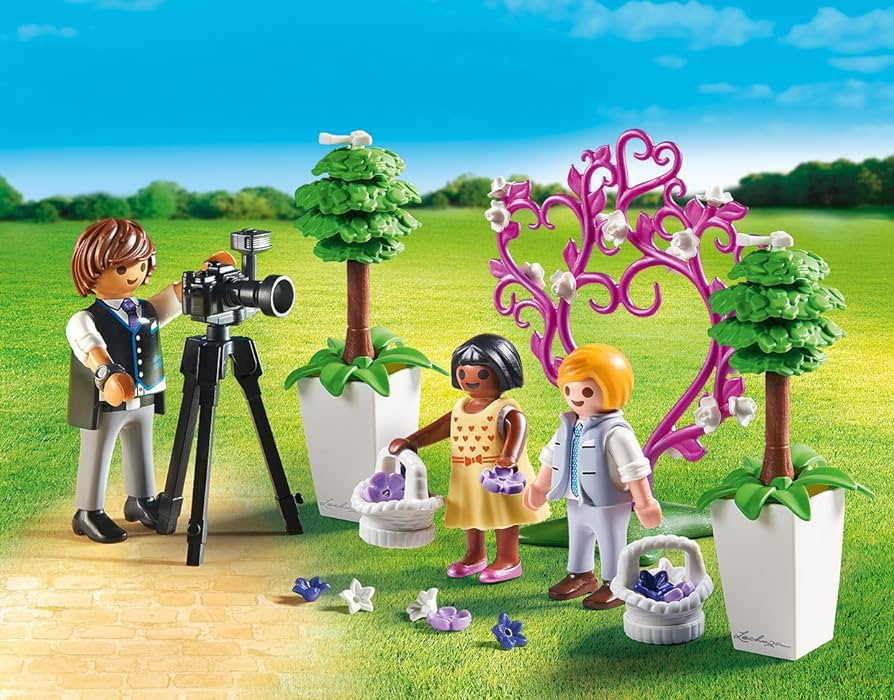 PLAYMOBIL City Life Wedding Photographer with Flower Children 9230