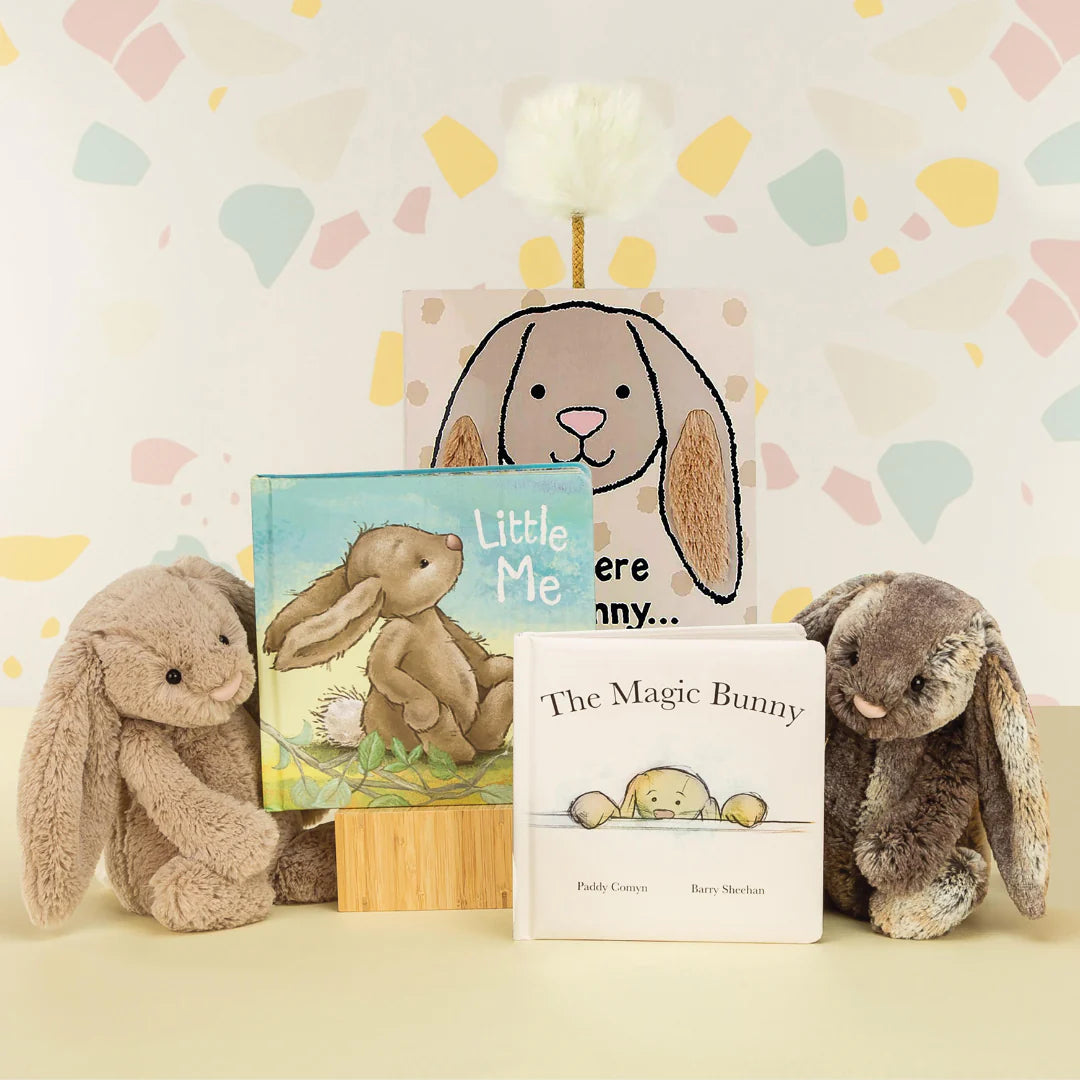 Jellycat - The Magic Bunny Book with bunnies