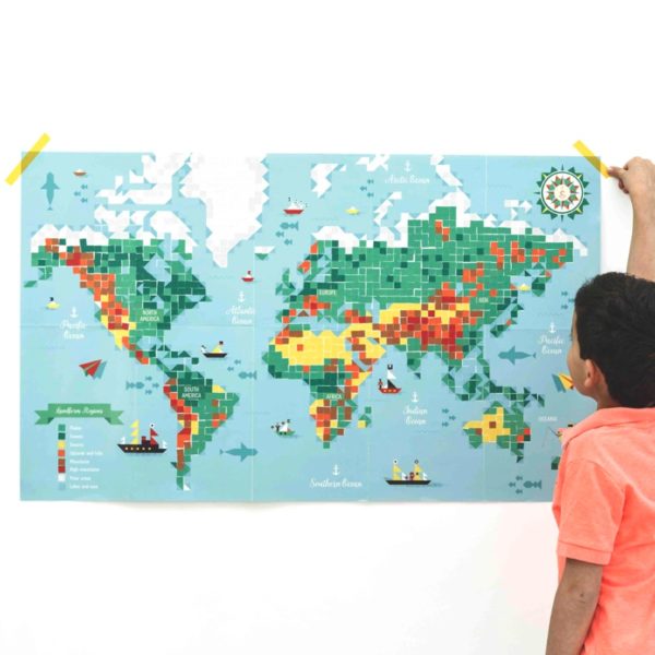 Poppik Art Kit - Creative Stickers - World Map