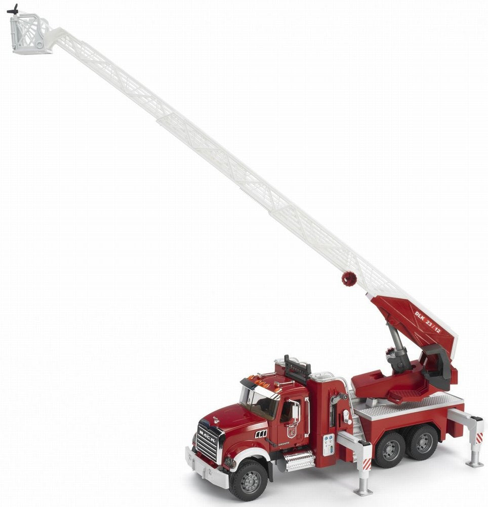 BRUDER MACK Granite Fire Engine w/Slewing Ladder & Water Pump 2821