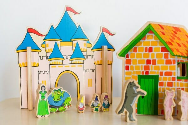 The Freckled Frog - Wooden Fairy Tales 32pc