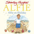 Alfie on Holiday - Picture Book - Paperback