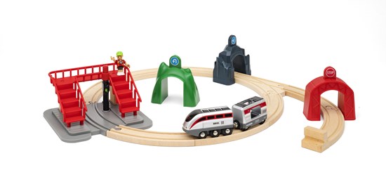 BRIO Smart Engine Set with Action Tunnel