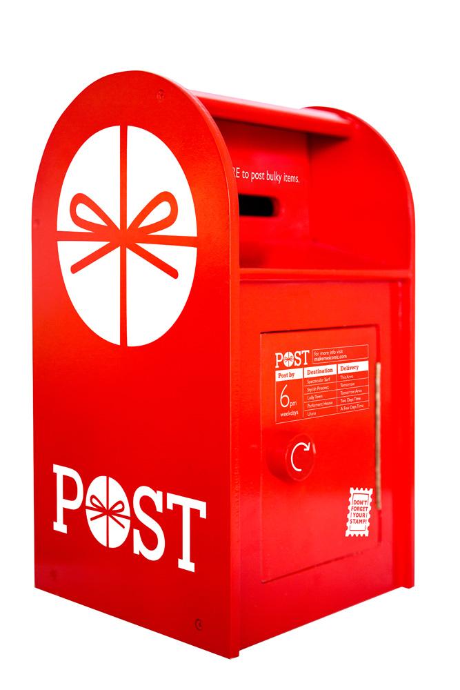 MAKE ME ICONIC Post Box - Red Wooden